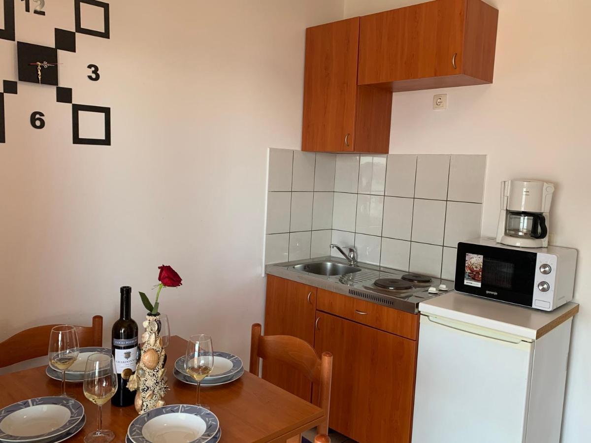 Apartments Julija Crikvenica Εξωτερικό φωτογραφία